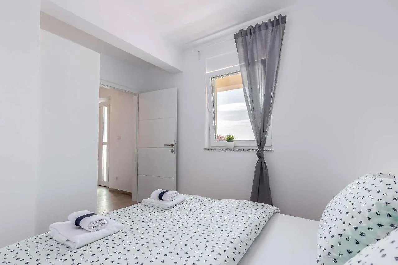 Apartments In Dramalj 36023 Croatia