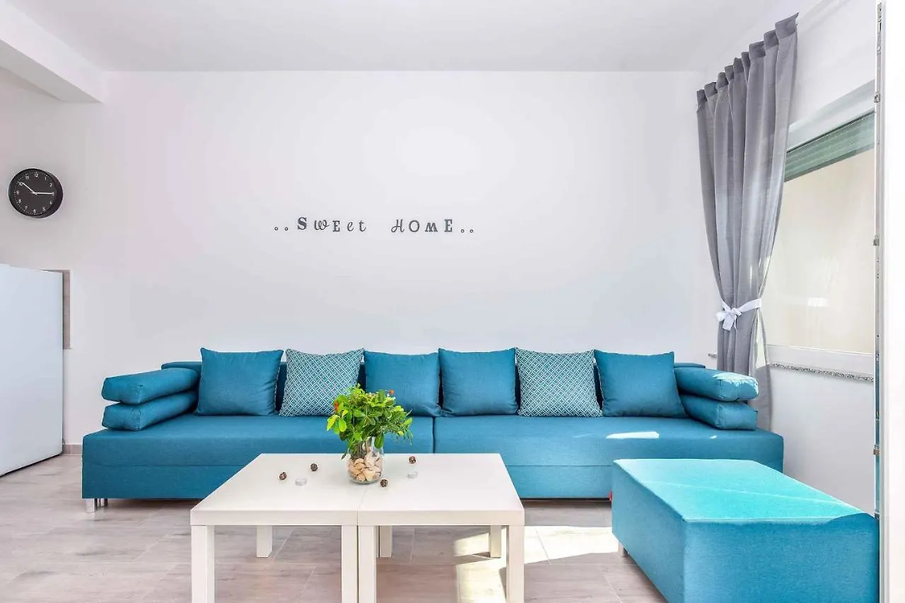 Apartments In Dramalj 36023